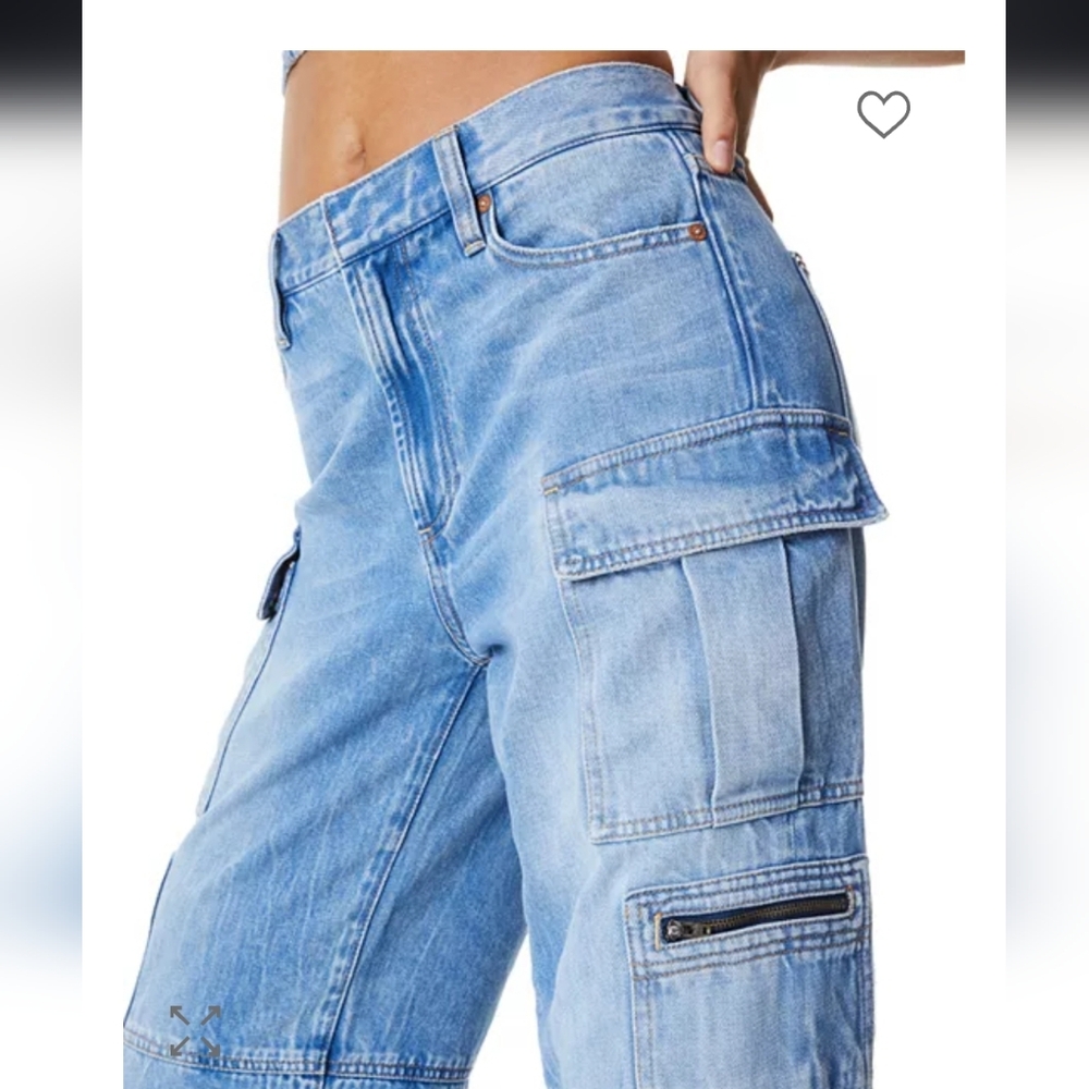 Alice + Olivia | Cay High Rise Wide Leg Baggy Cargo Jeans - Picture 4 of 9